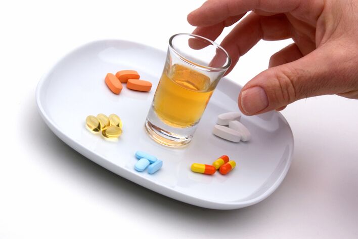 compatibilidade con alcol e antibióticos